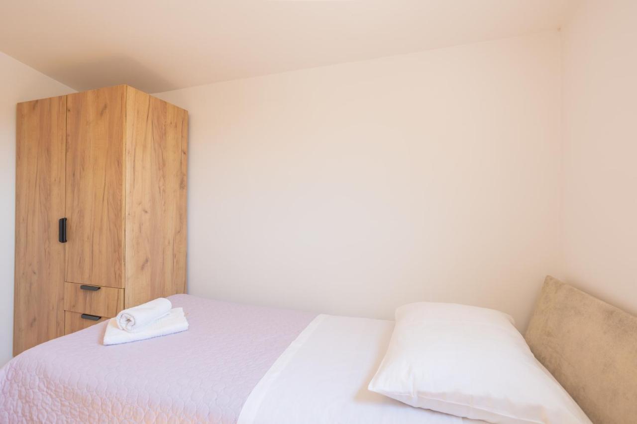 Apartment Tomo *